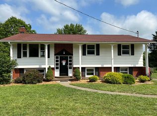 105 Singer Way, Ligonier, PA 15658