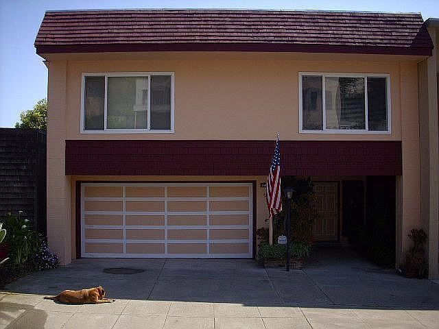 Semi-detached, front view