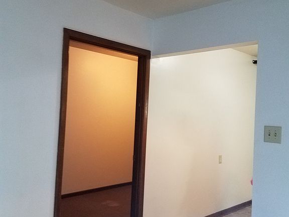 4th image of 4779 NW 62nd Ave