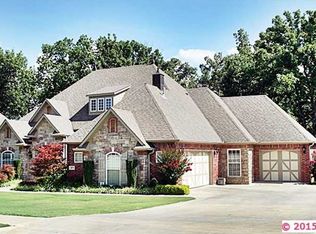 2871 Cambridge Cir, Tahlequah, OK 74464