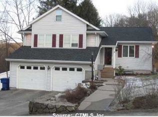 17 Peach Orchard Rd, Waterbury, CT 06706