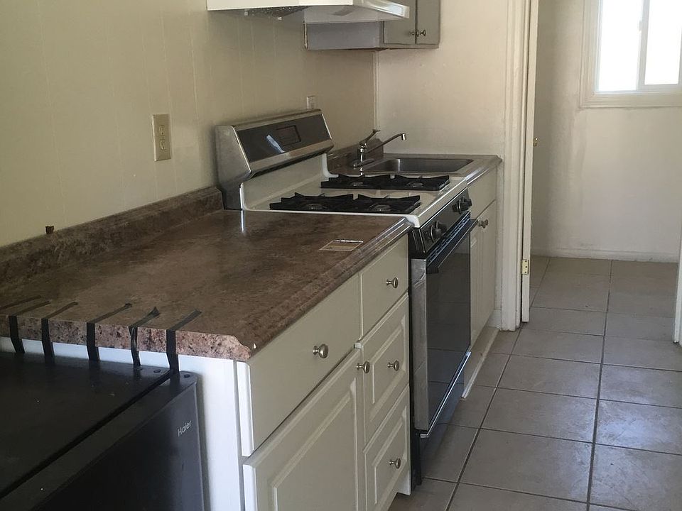 2nd image of 1116 S Cloverdale Blvd APT 7