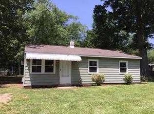 2002 Albatross St, Greensboro, NC 27403