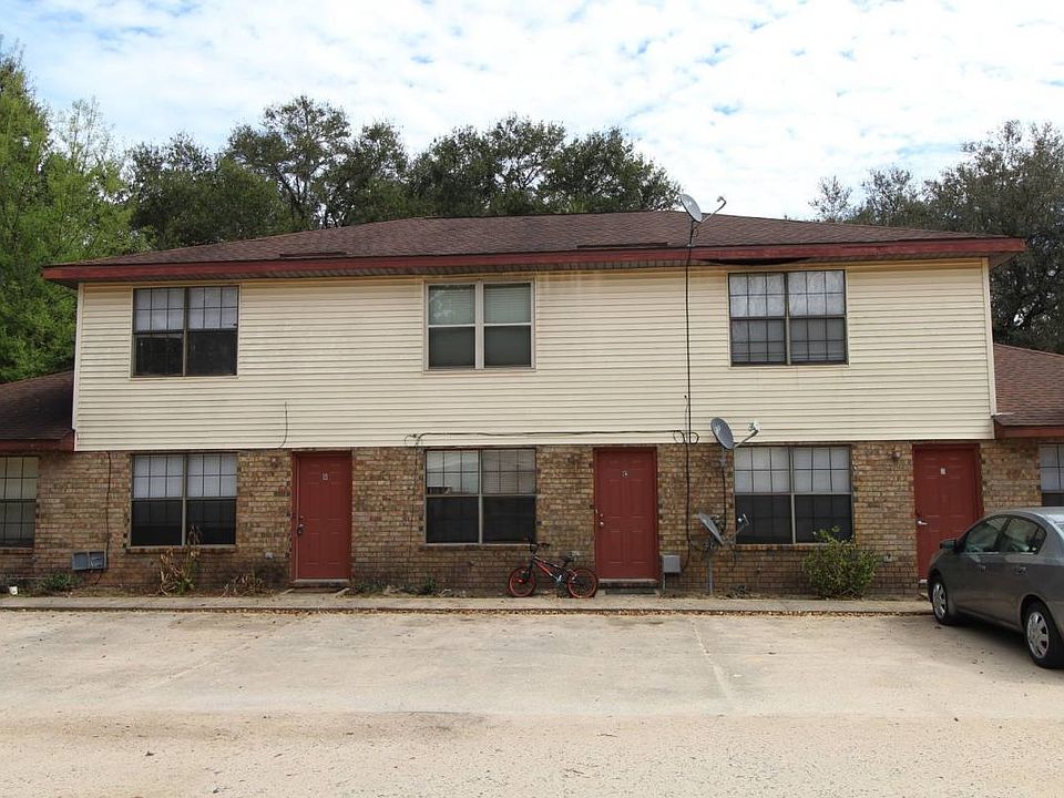 1st image of 1455 Acorn Ln APT B