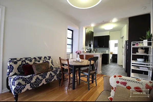 Rented by Grand & Co. | media 15