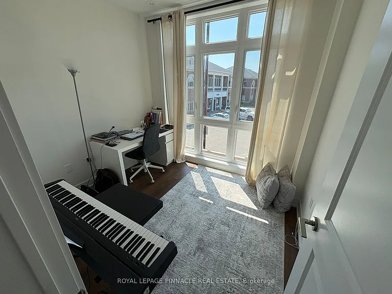 9 Phelps Ln #9 — Photo 10