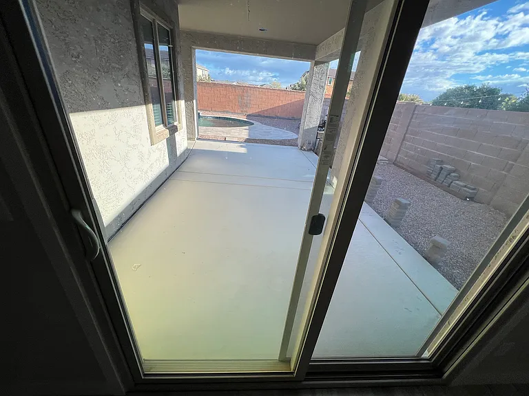 W Bedford Dr — Photo 20
