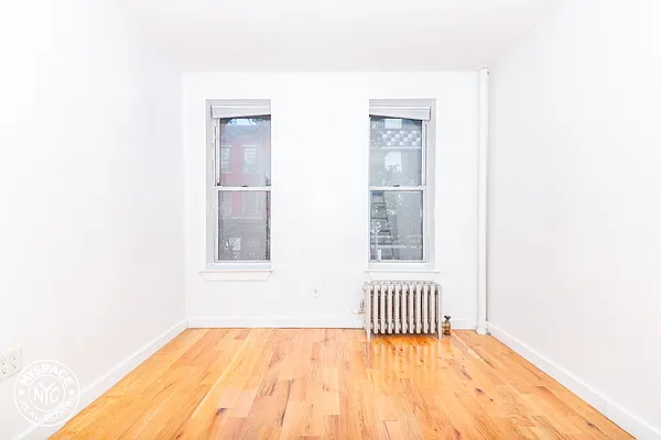 Rented by MySpaceNYC | media 7