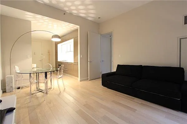 Rented by Platinvm Property Group New York | media 22