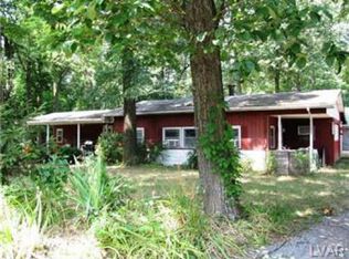 2186 Folk Rd, Fogelsville, PA 18051