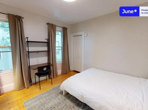 258 Prospect St #C, Cambridge, MA 02139