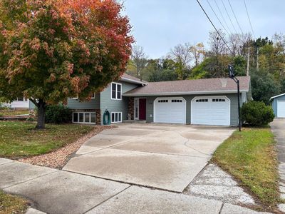 324 N Vine St, Fergus Falls, MN, 56537