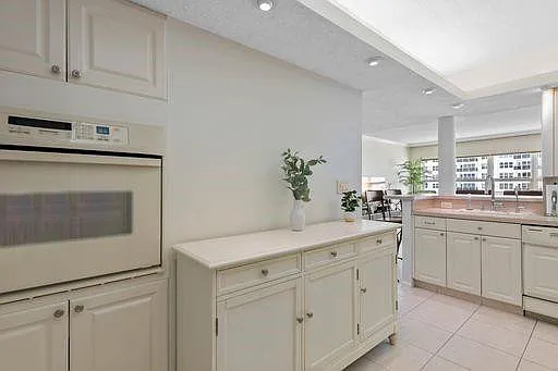 3550 Galt Ocean Dr #1805 — Photo 10