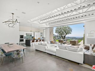 1550 Casale Rd, Pacific Palisades, CA 90272