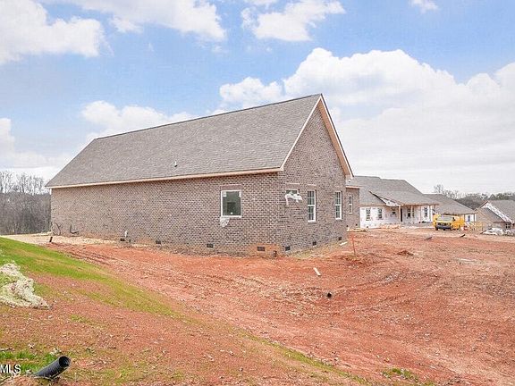 4th image of 5705 Mountain Vista Ln