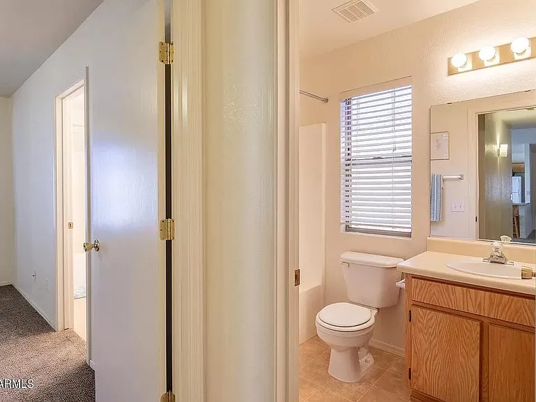 4539 Calle Chico — Photo 4