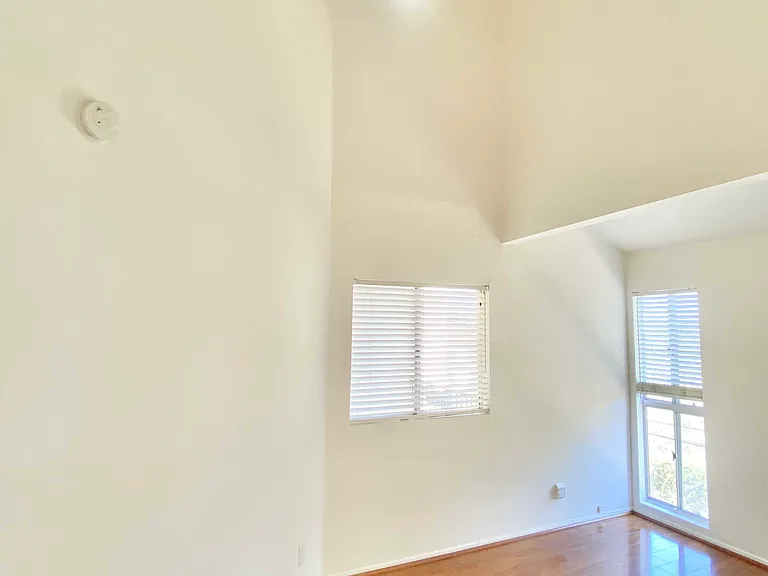 23401 Park Sorrento #58 — Photo 32
