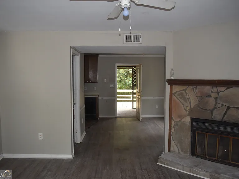 4342 Barrington Pl — Photo 4