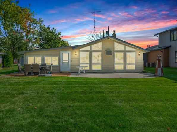 688 Tomahawk Trl, Coldwater, MI 49036