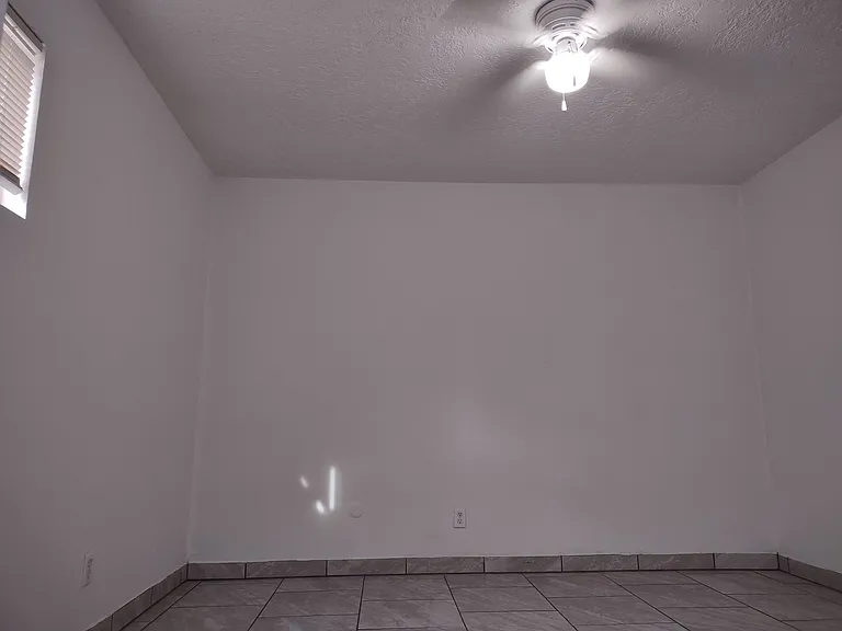 436 Rhode Island St NE #3 — Photo 4