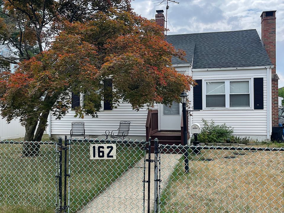 1st image of 162 Seabreeze Way