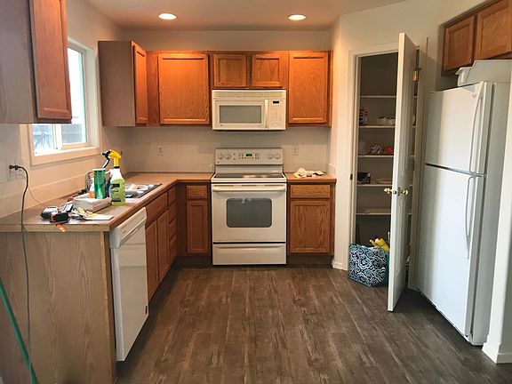 4th image of 11733 W Mount Hood Ave