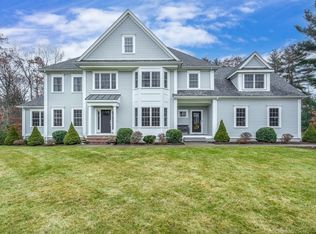 26 Russet Hill Rd, Franklin, MA 02038