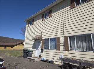 801 Lackawanna Ave #B, Jermyn, PA 18433