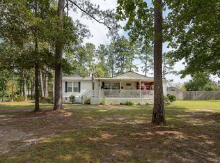 127 Lakewood Dr, Moncks Corner, SC 29461
