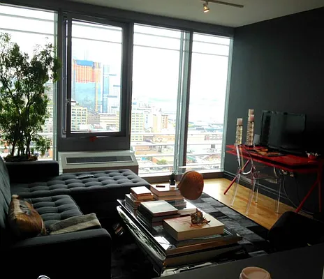 Rented by Christie Property Group | media 30