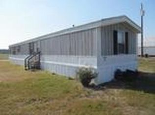 846 Byrd Rd, Fairmont, NC 28340