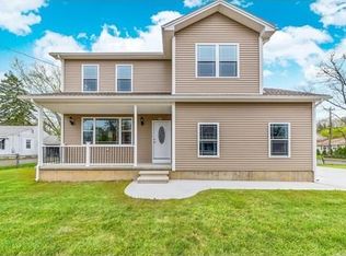 148 North St, Agawam, MA 01001