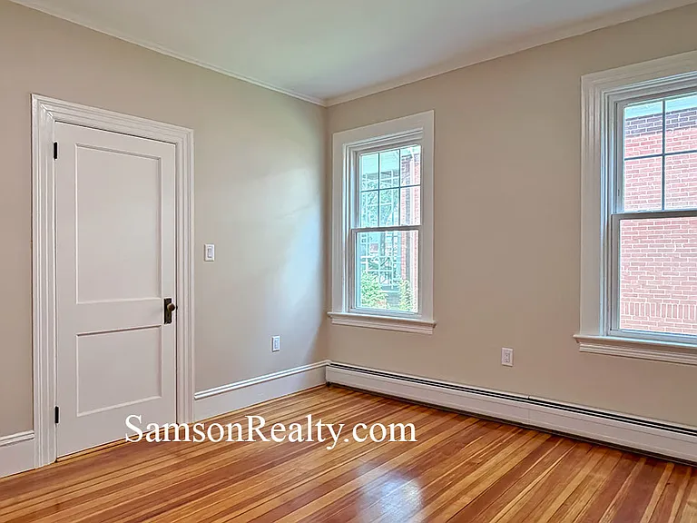 455 Morris Ave #1 — Photo 16