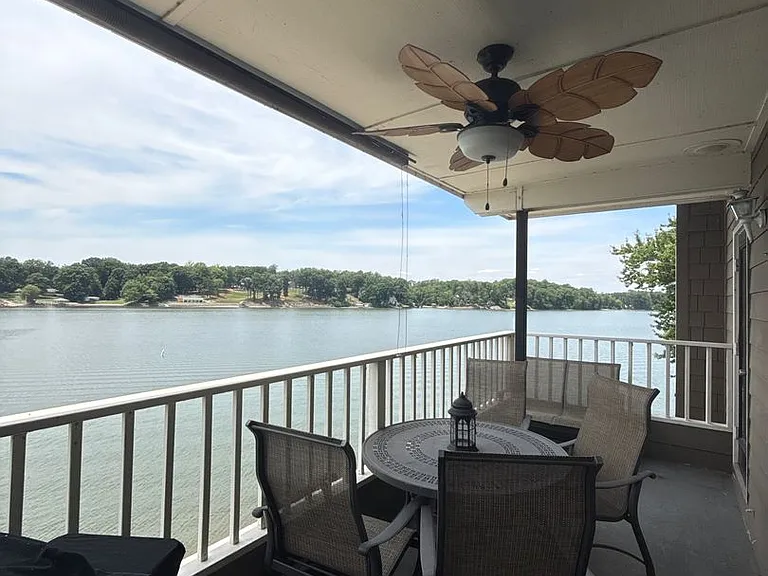 9817 Emerald Point Dr #8 — Photo 21
