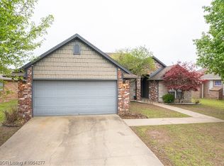 1921 Ingalls Ln, Alma, AR 72921