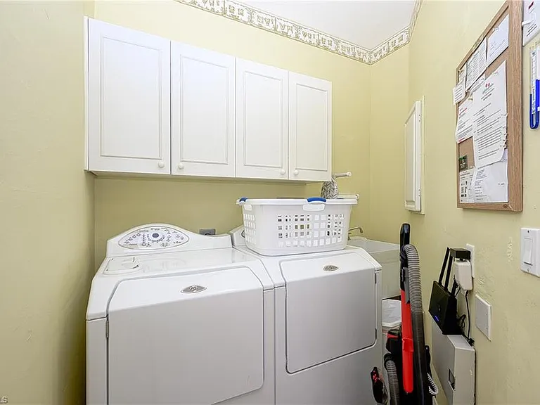 900 L Ambiance Cir #9-106 — Photo 22