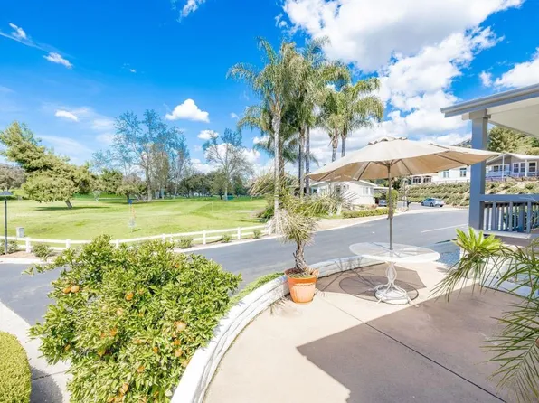 8975 Lawrence Welk Dr Space 72, Escondido, CA 92026