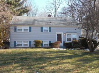 148 Earl Ave, Hamden, CT 06514