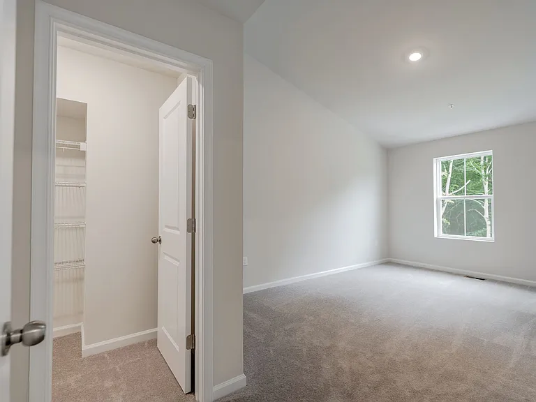 5616 Ludlow Pl — Photo 44