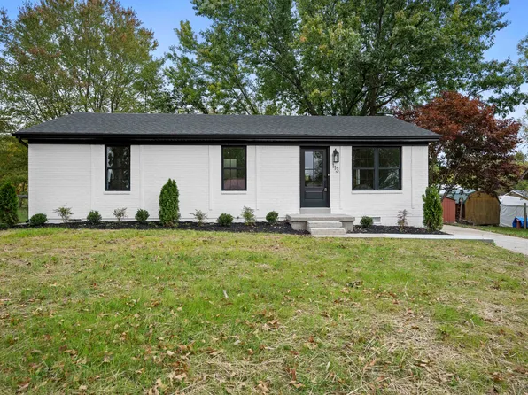 113 Locker Ct, Berea, KY 40403