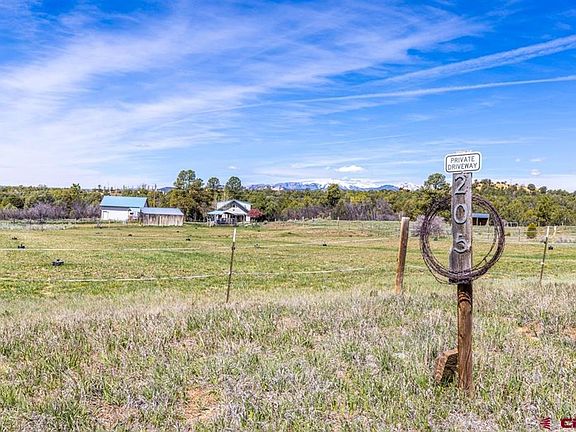 2nd image of 205 Toad Rd