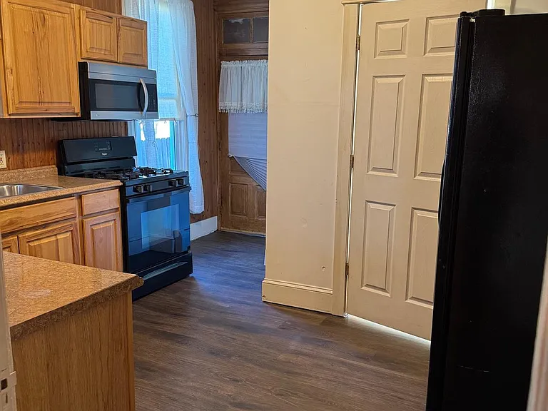 64 W Main St #1 — Photo 3