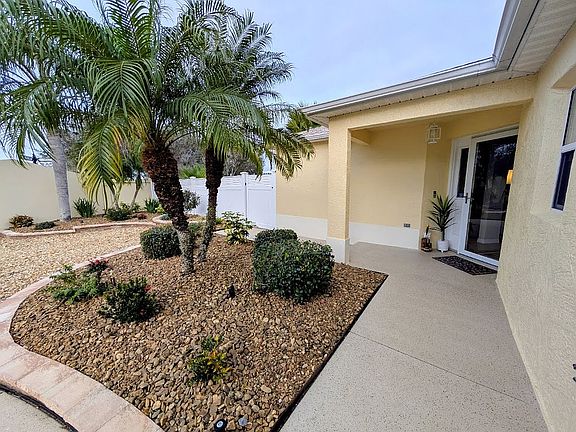 2nd image of 1655 Red Hill Rd