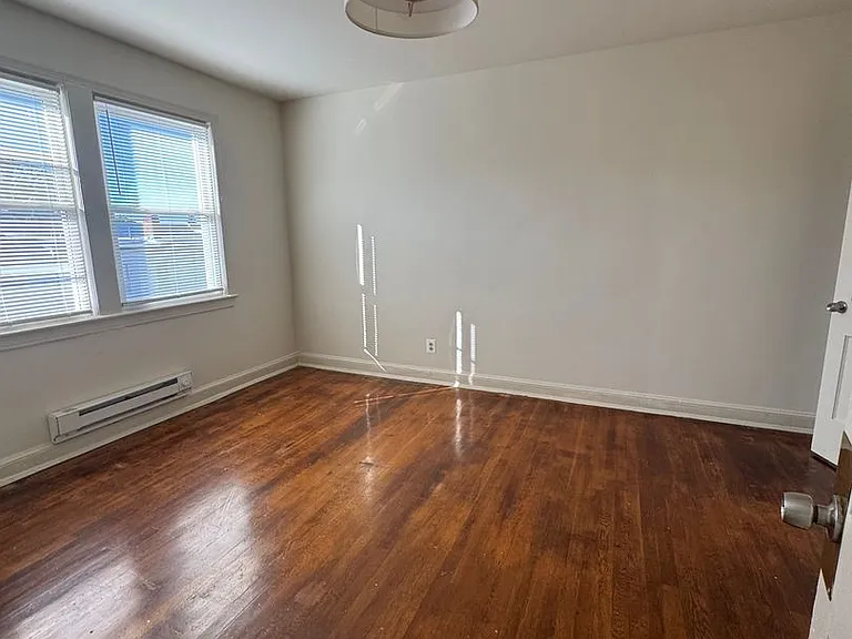 135 Kennedy St NW — Photo 10