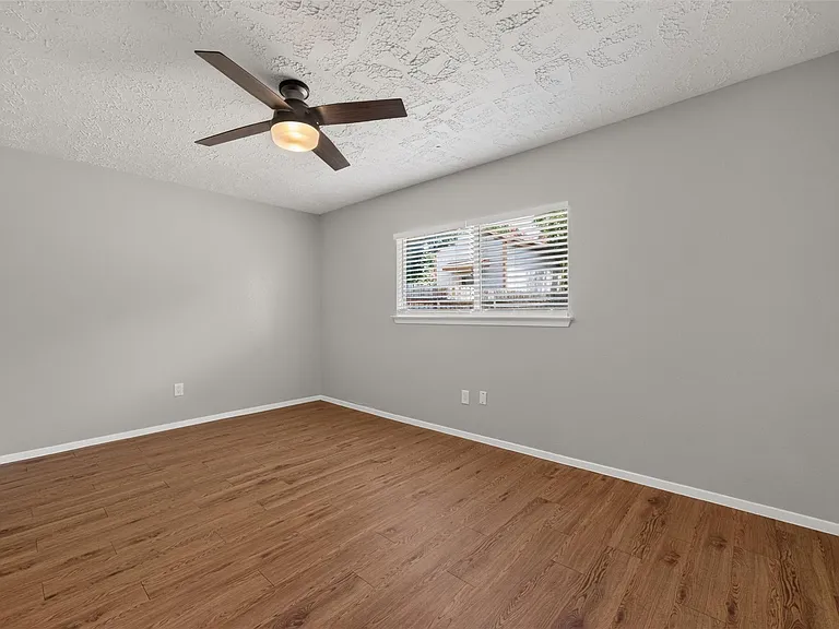 20014 Bishops Gate Ln — Photo 39