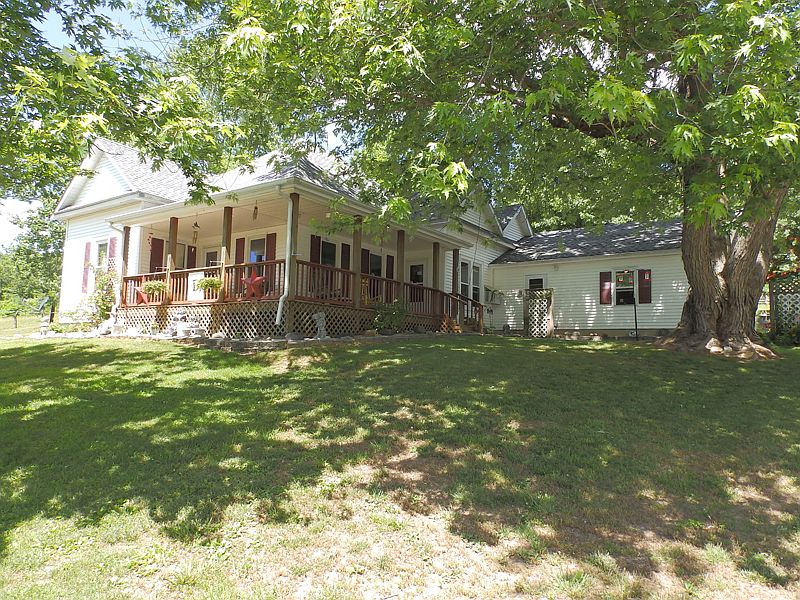 1st image of 16777 340th St