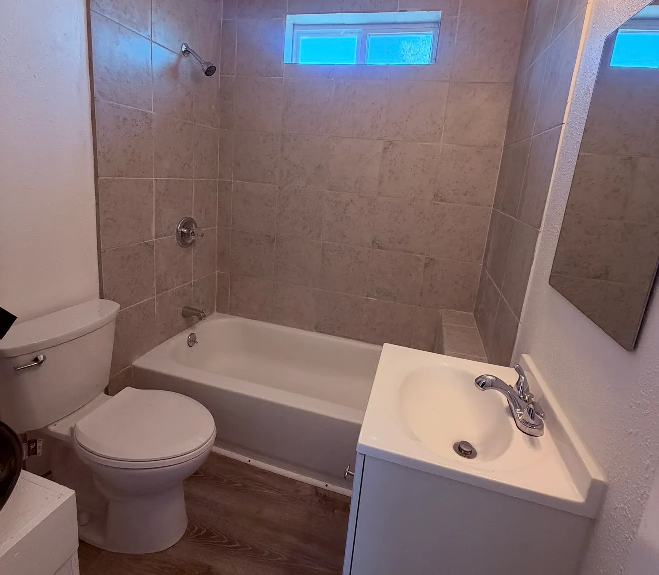 3 bed, 1100 sqft, $1,850 — Photo 4
