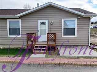 734 S 4th St #1, Glenrock, WY 82637