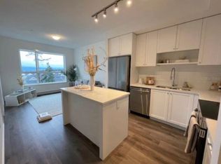 16633 24th Ave #114, Surrey, BC V3Z 1K5