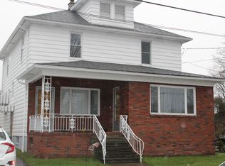 135 2nd St, Old Forge, PA 18518